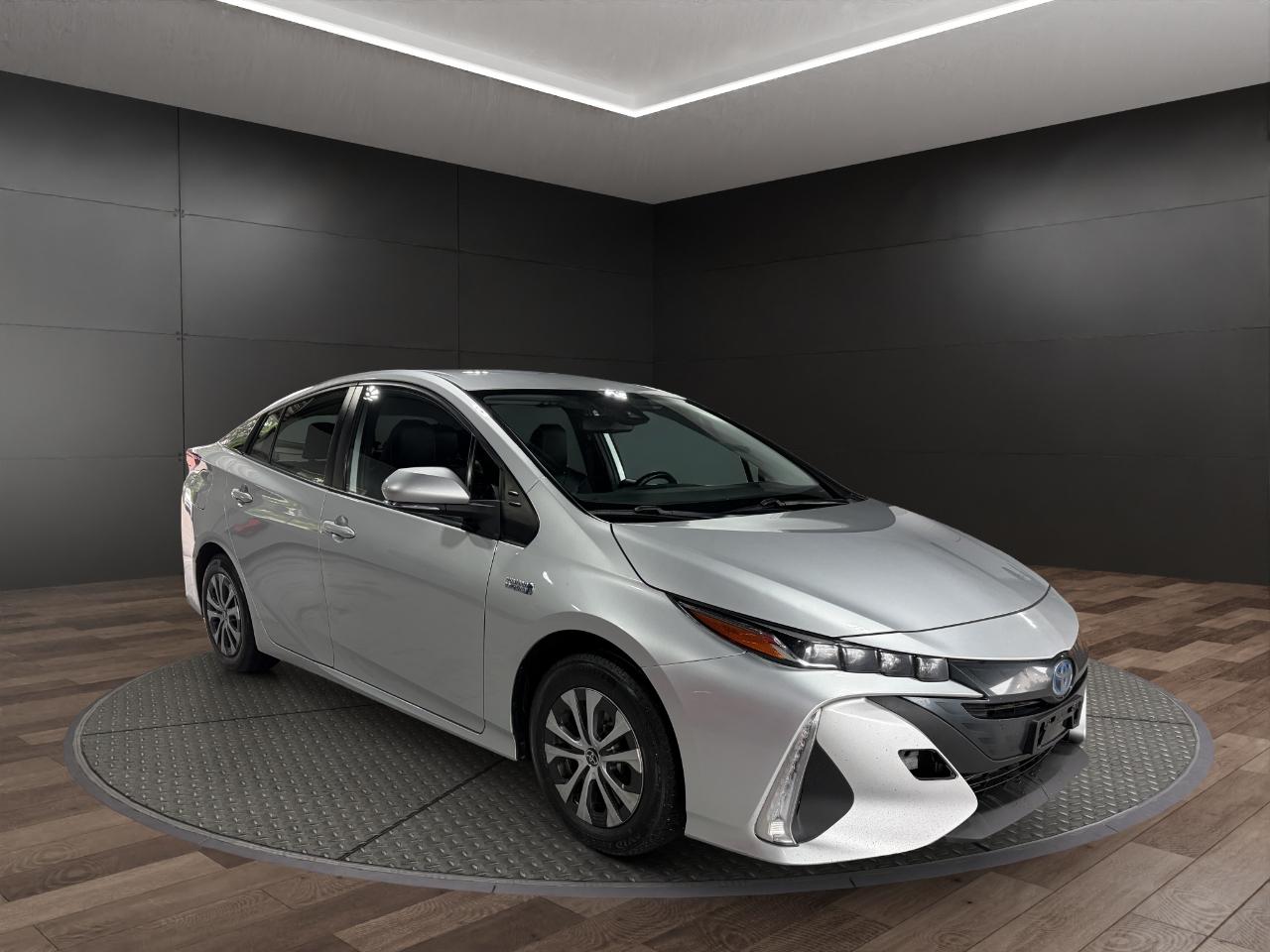 Toyota Prius Prime Limited (Natl) 2022