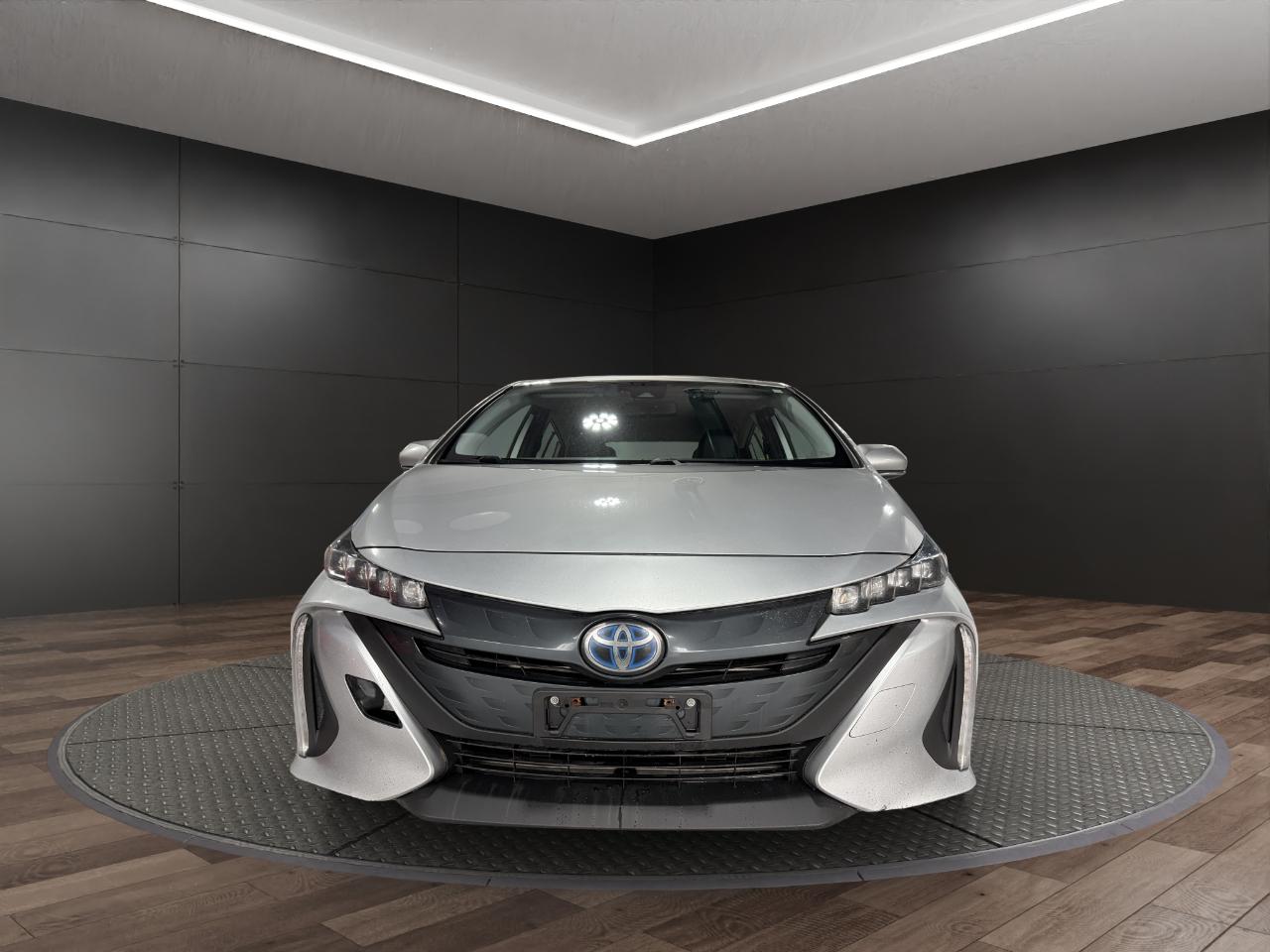 Toyota Prius Prime Limited (Natl) 2022