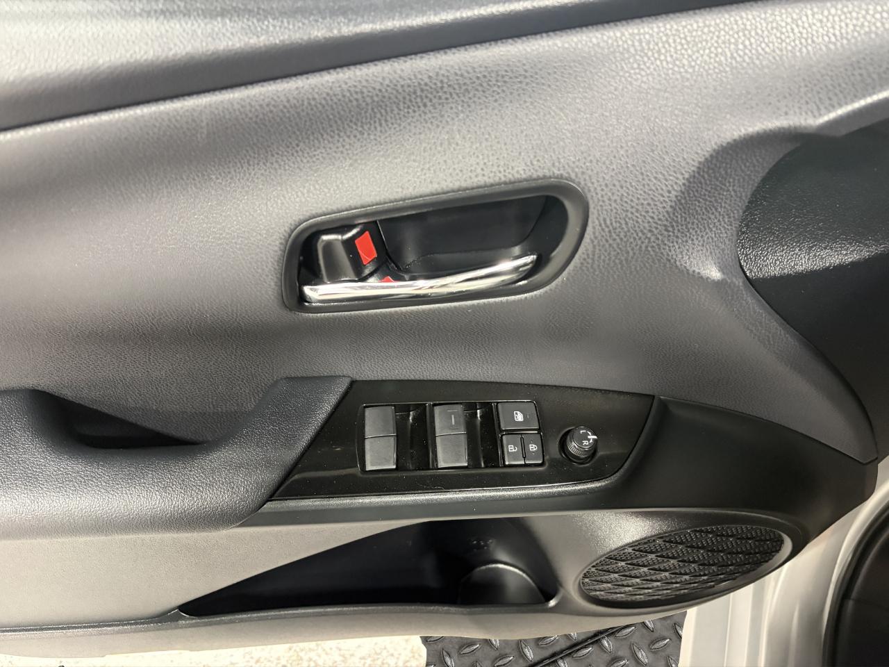 Toyota Prius Prime Limited (Natl) 2022