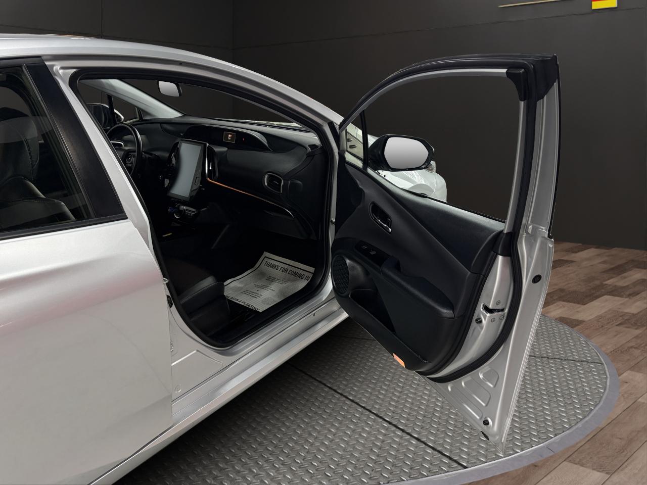 Toyota Prius Prime Limited (Natl) 2022