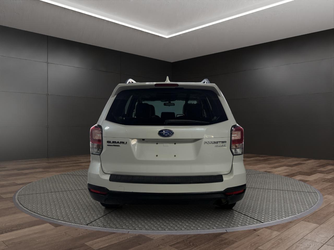 Subaru Forester 2.5i Premium Manual 2017