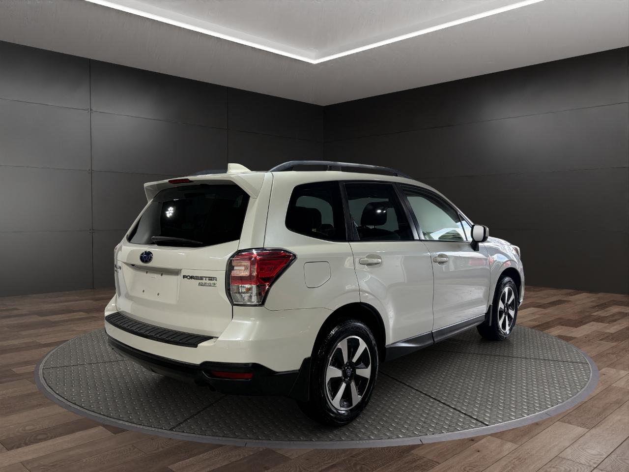 Subaru Forester 2.5i Premium Manual 2017