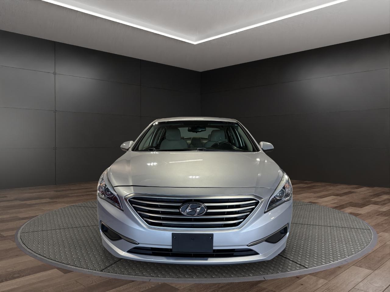 Hyundai Sonata 4dr Sdn 2.4L SE PZEV 2016