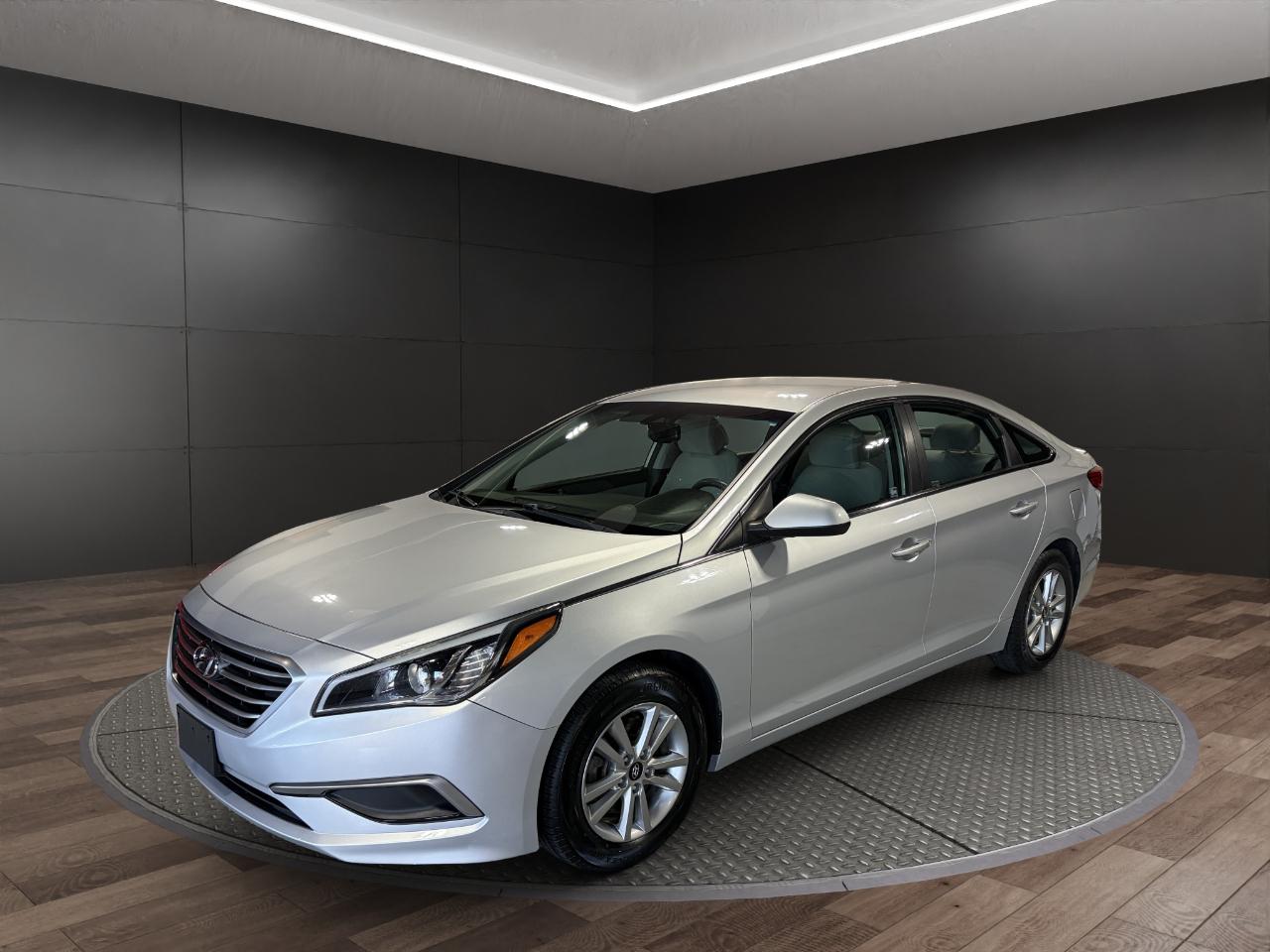 Hyundai Sonata 4dr Sdn 2.4L SE PZEV 2016