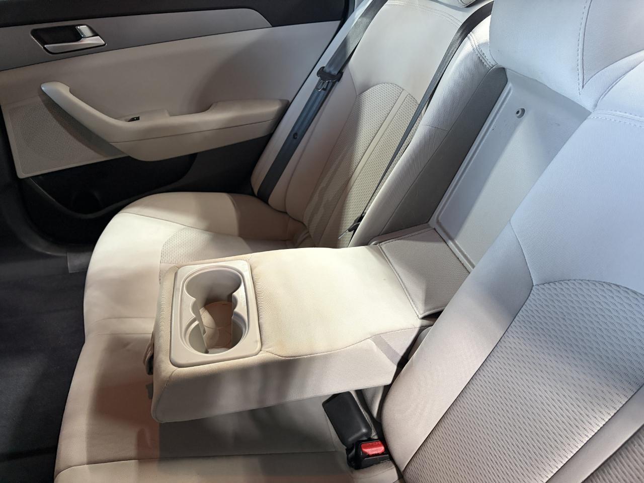 Hyundai Sonata 4dr Sdn 2.4L SE PZEV 2016