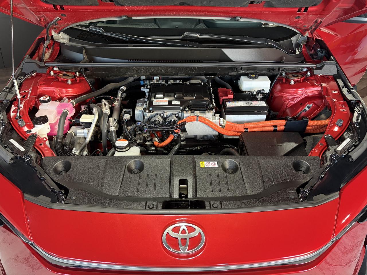 Toyota BZ4X Limited AWD (Natl) 2023