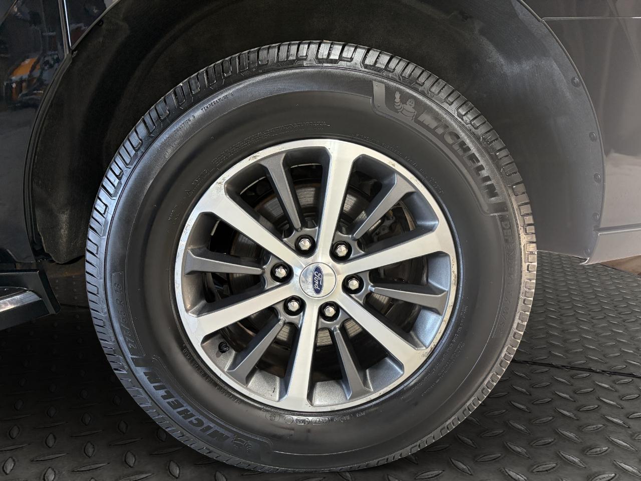 Ford Expedition Max XLT 4x4 2020