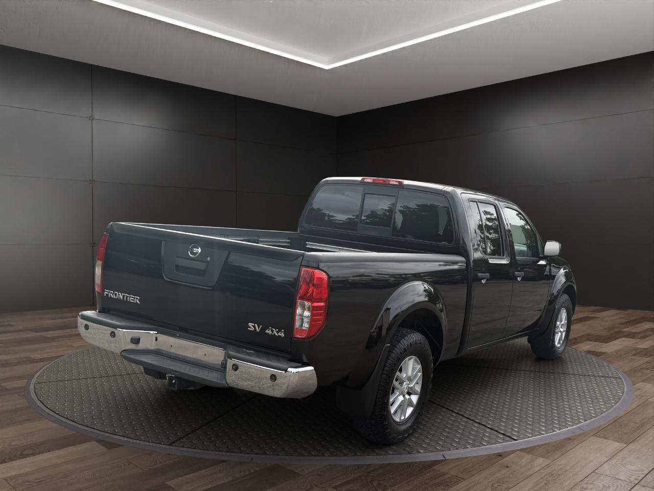 Nissan Frontier 2017.5 Crew Cab 4x4 SV V6 Auto Long Bed 2017