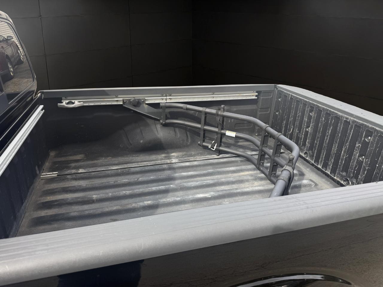 Nissan Frontier 2017.5 Crew Cab 4x4 SV V6 Auto Long Bed 2017