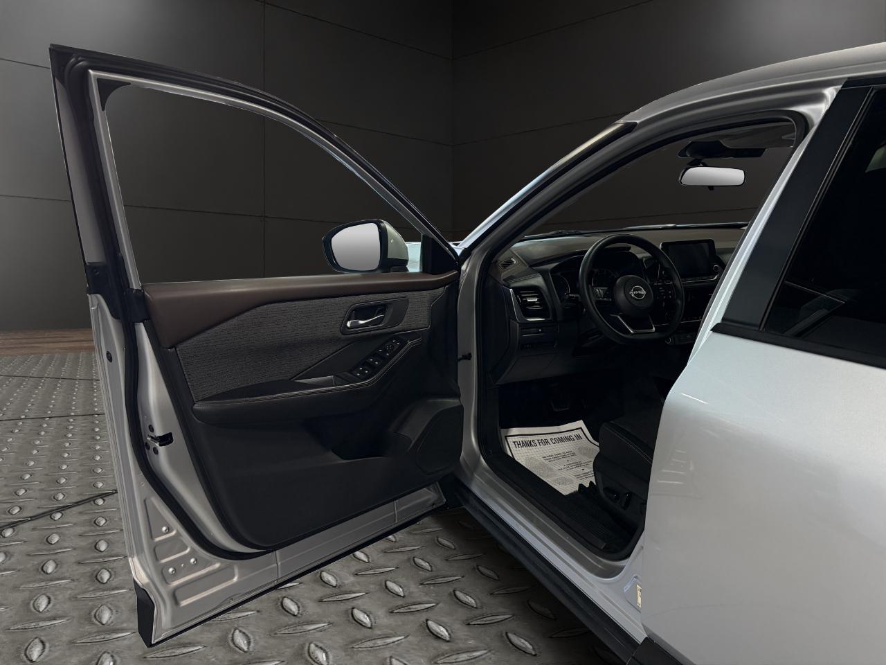 Nissan Rogue AWD SV 2022