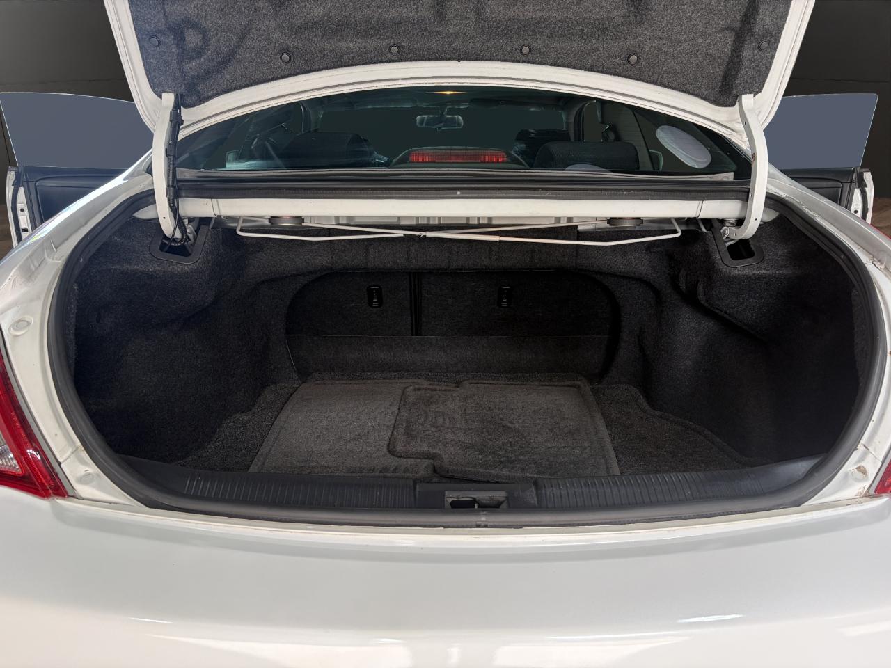 Toyota Camry Solara 2dr Cpe SPT Auto (Natl) 2006