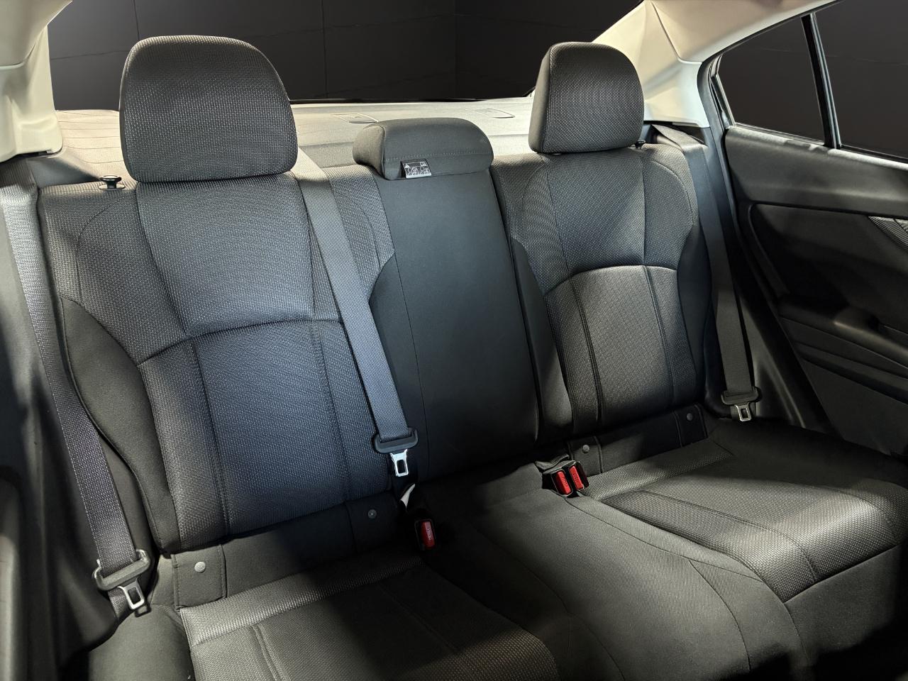 Subaru Impreza 2.0i Premium 4-door CVT 2017
