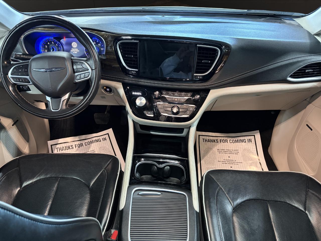 Chrysler Pacifica Limited FWD 2022