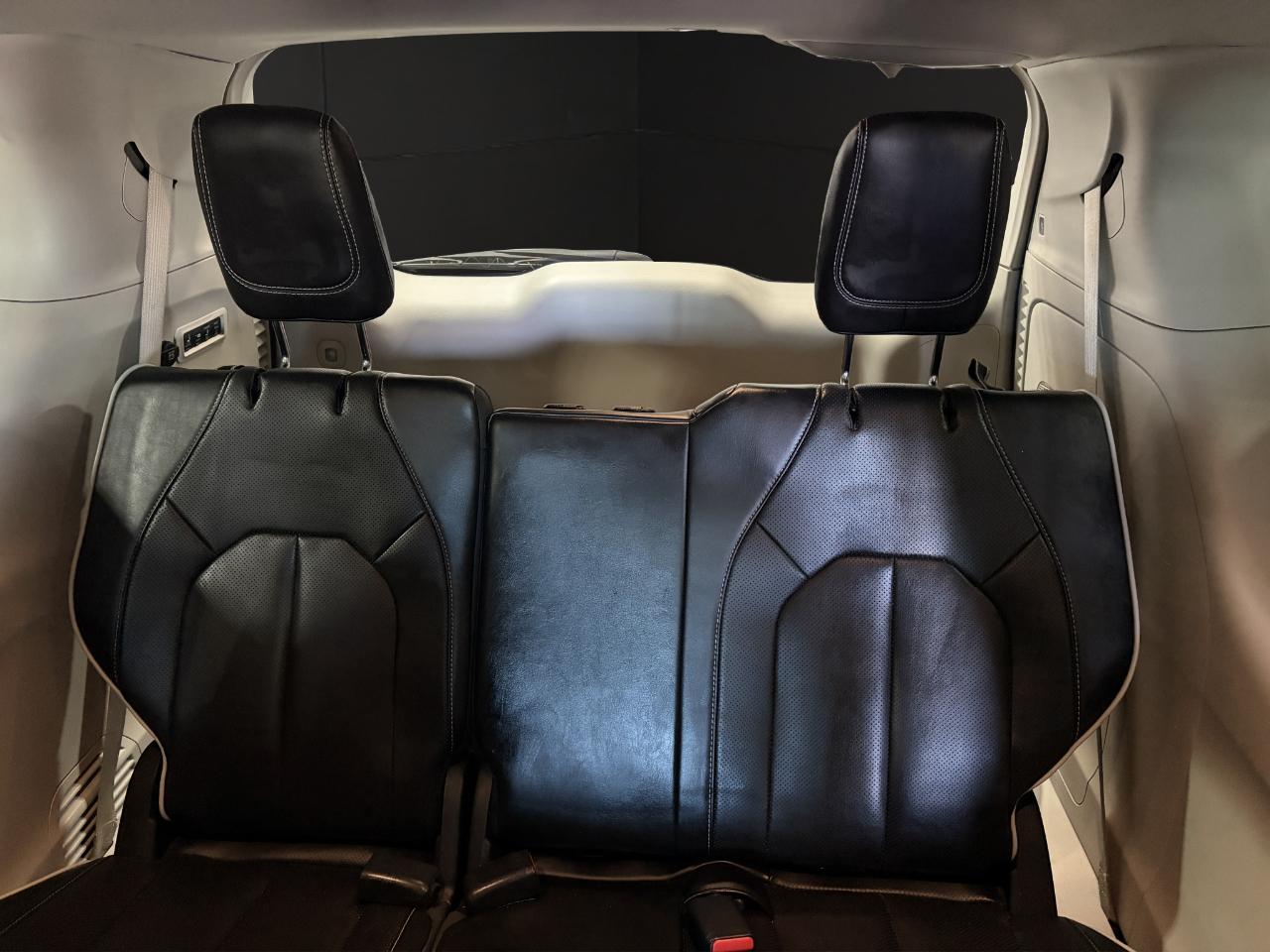 Chrysler Pacifica Limited FWD 2022