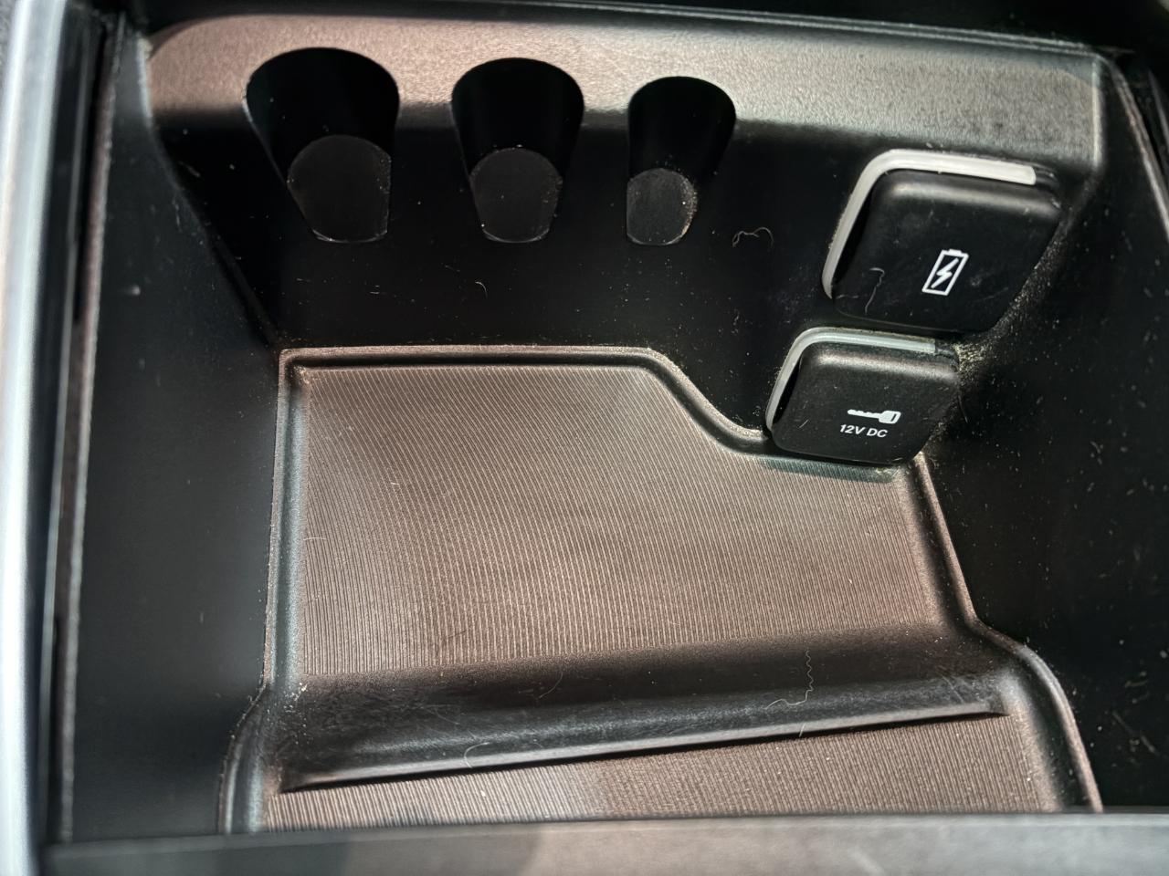 Chrysler Pacifica Limited FWD 2022