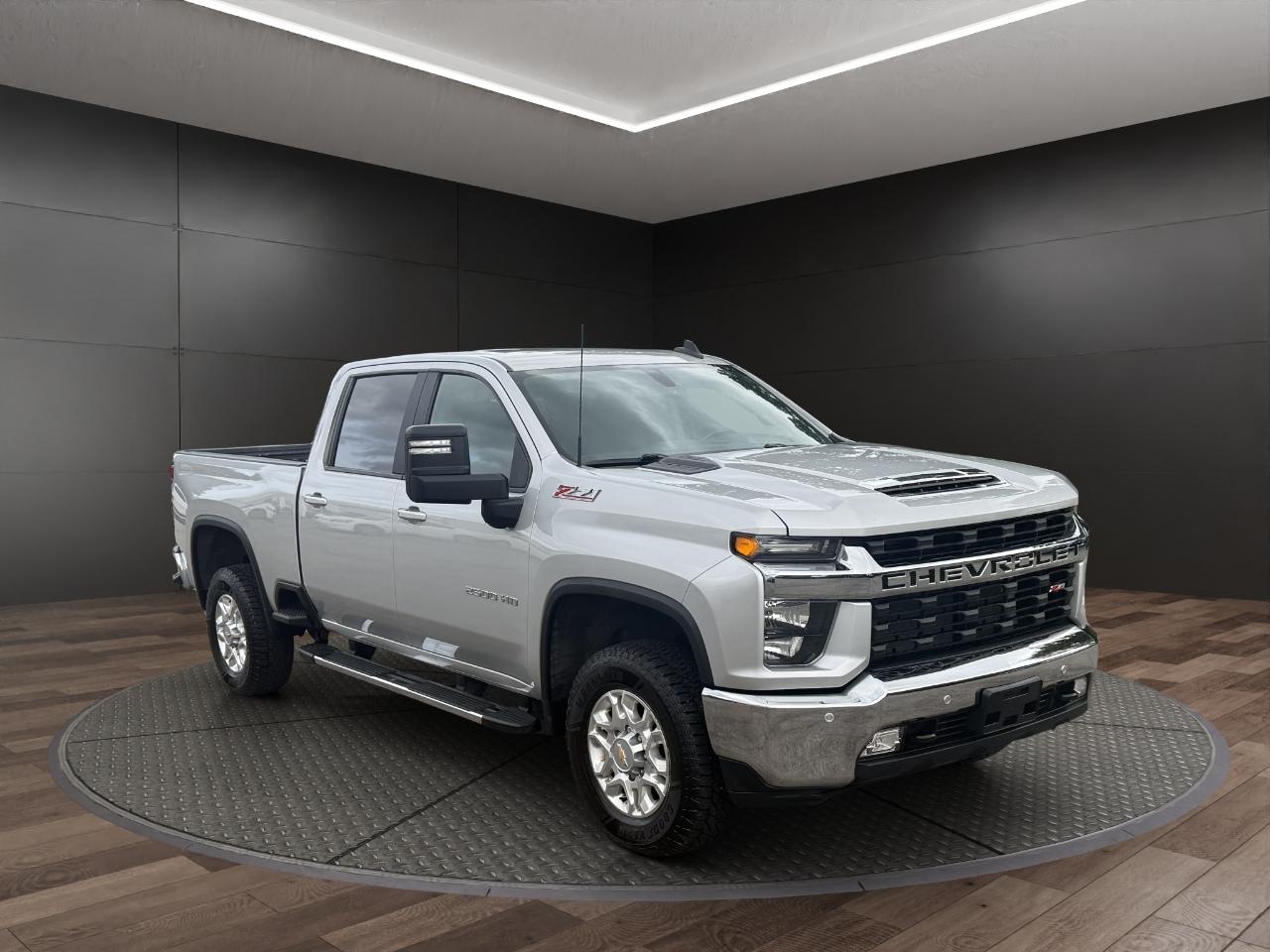 Chevrolet Silverado 2500HD 4WD Crew Cab 159" LT 2023