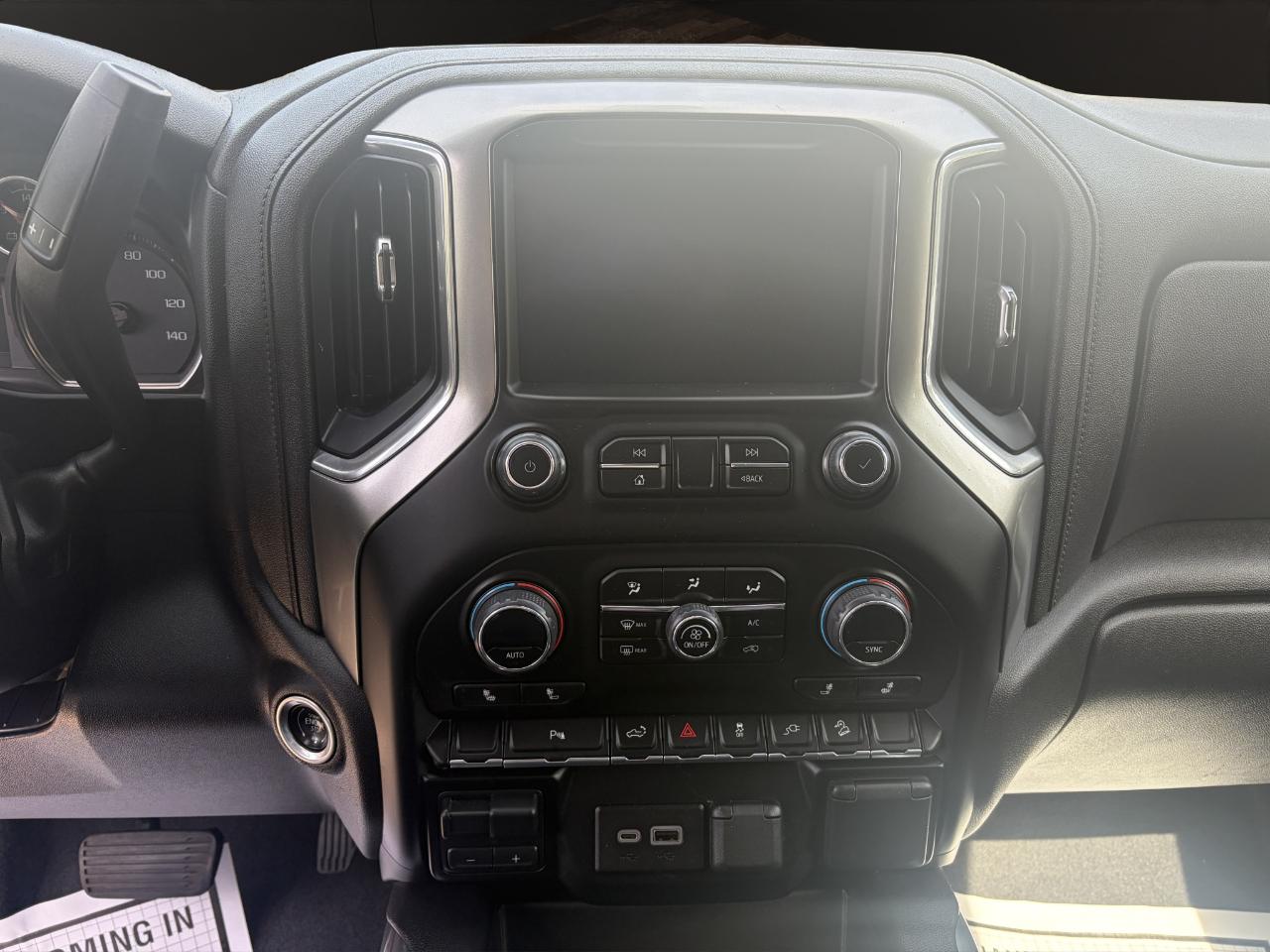 Chevrolet Silverado 2500HD 4WD Crew Cab 159" LT 2023
