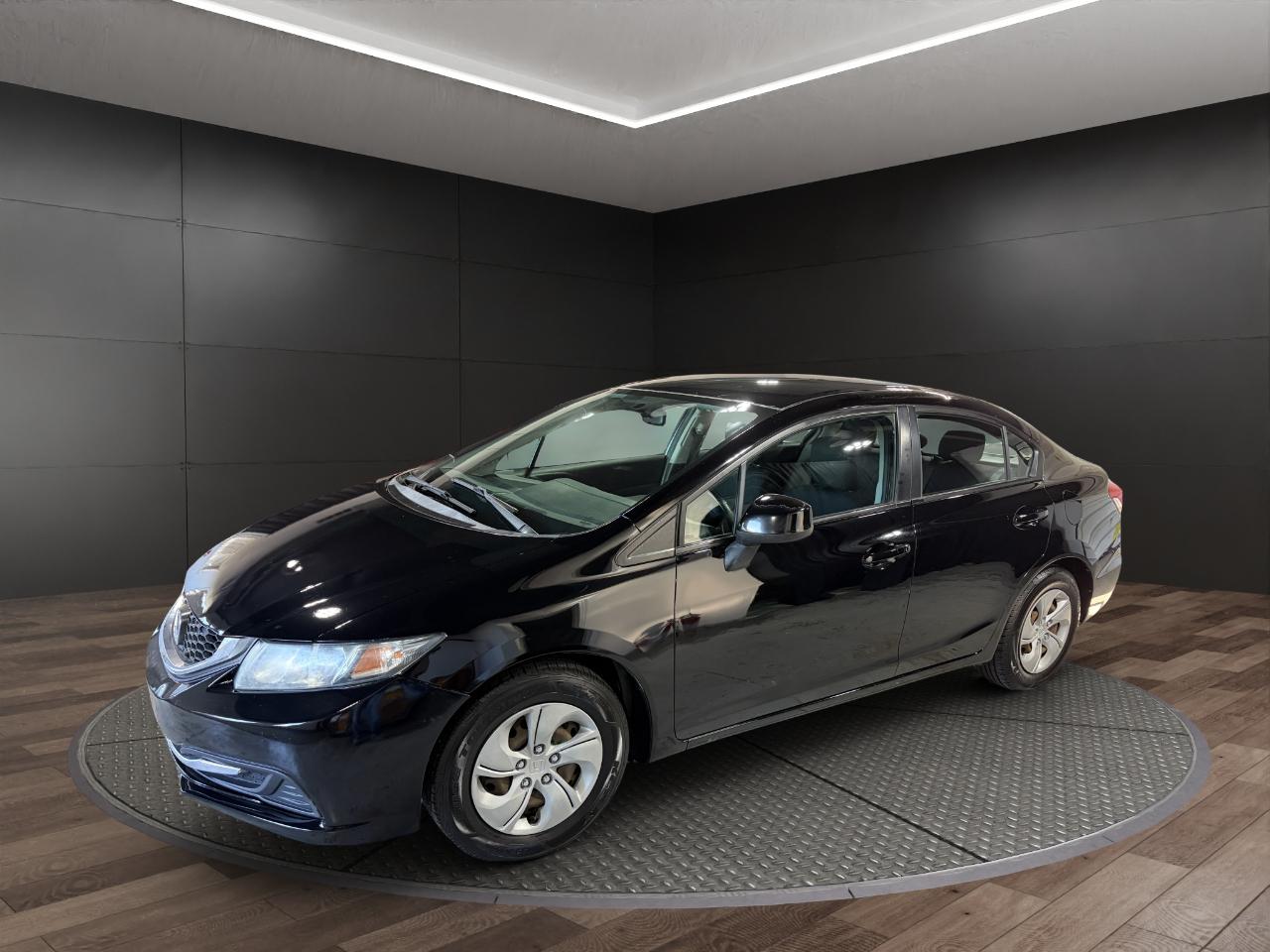 Honda Civic Sedan 4dr Man LX 2014