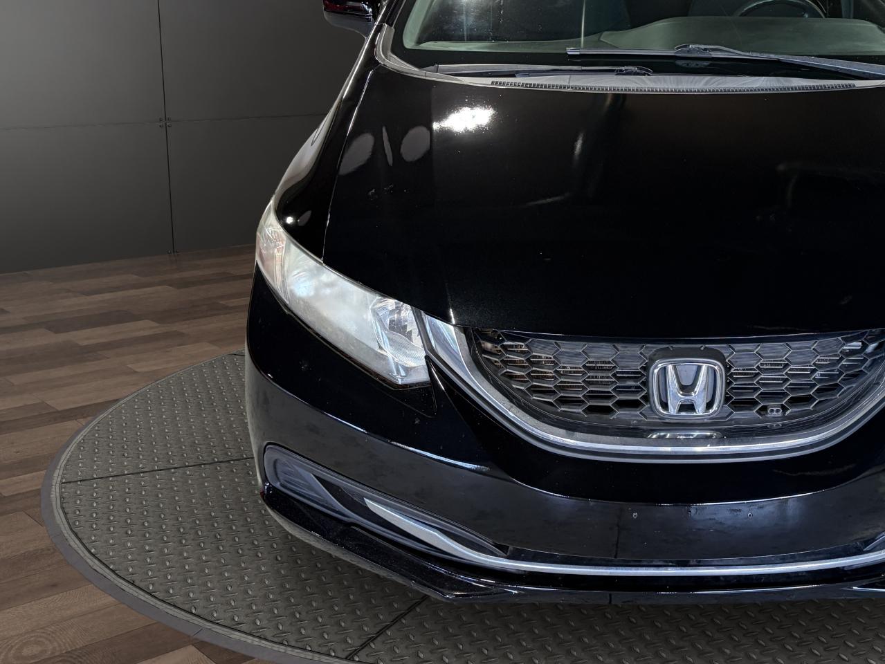 Honda Civic Sedan 4dr Man LX 2014