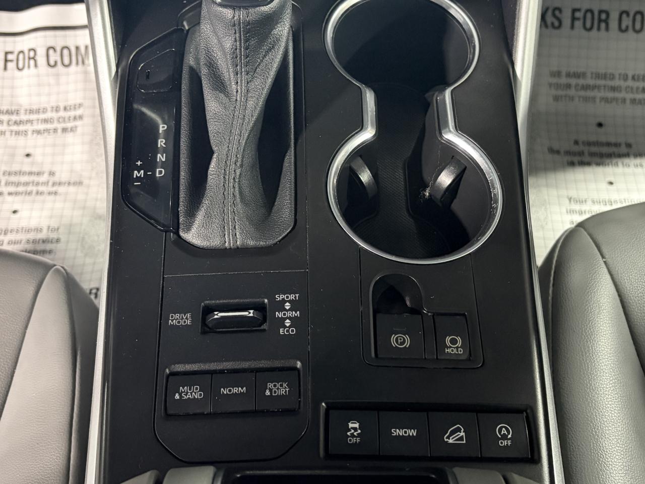 Toyota Highlander XLE AWD (Natl) 2021