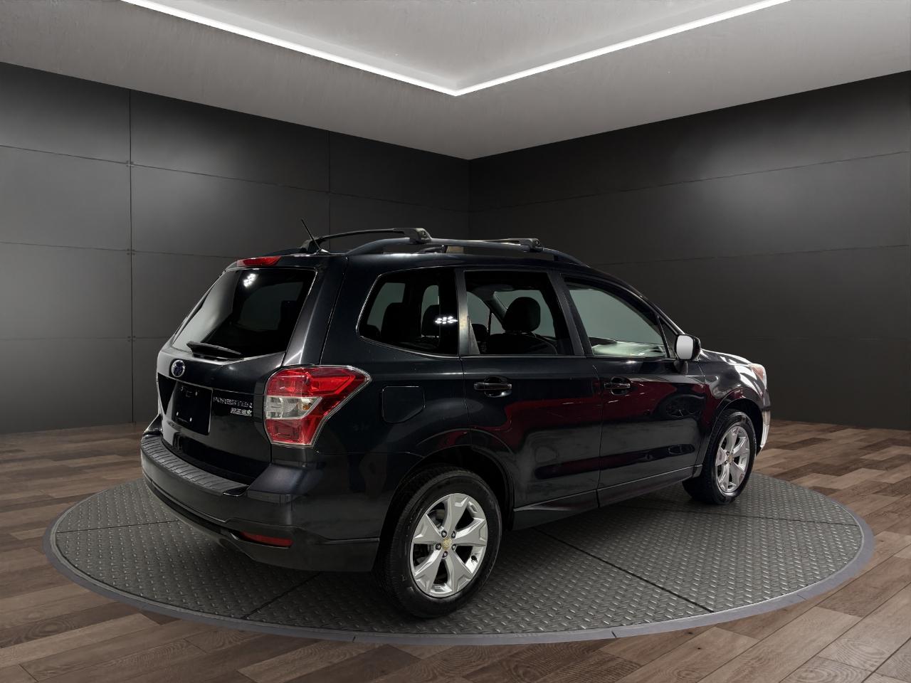 Subaru Forester 4dr CVT 2.5i Premium PZEV 2015