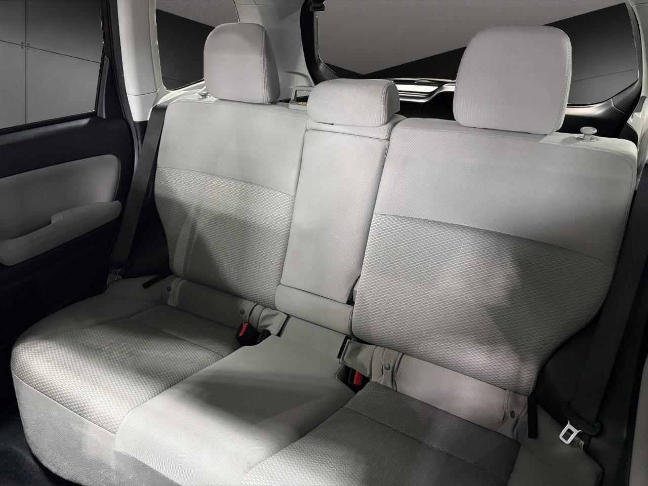 Subaru Forester 4dr CVT 2.5i Premium PZEV 2015