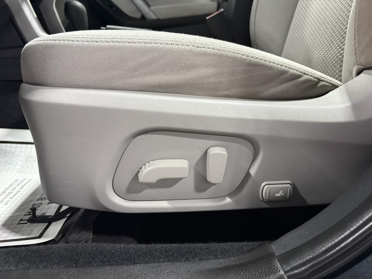 Subaru Forester 4dr CVT 2.5i Premium PZEV 2015