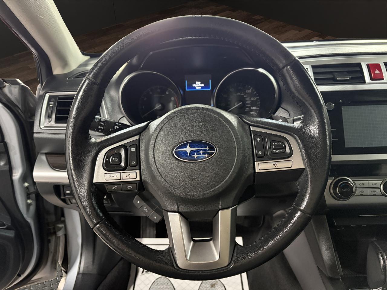 Subaru Legacy 4dr Sdn 2.5i Limited PZEV 2015