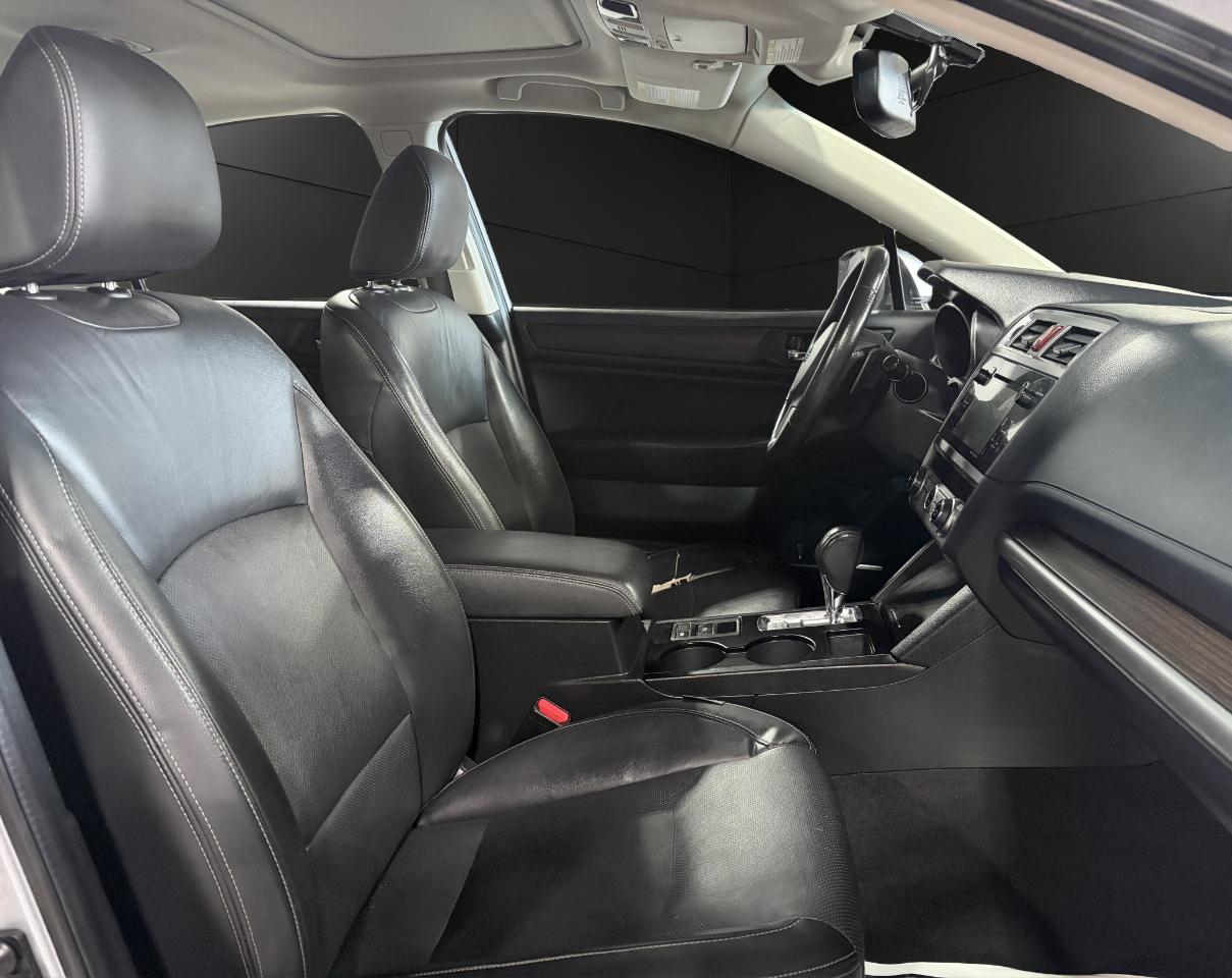 Subaru Legacy 4dr Sdn 2.5i Limited PZEV 2015