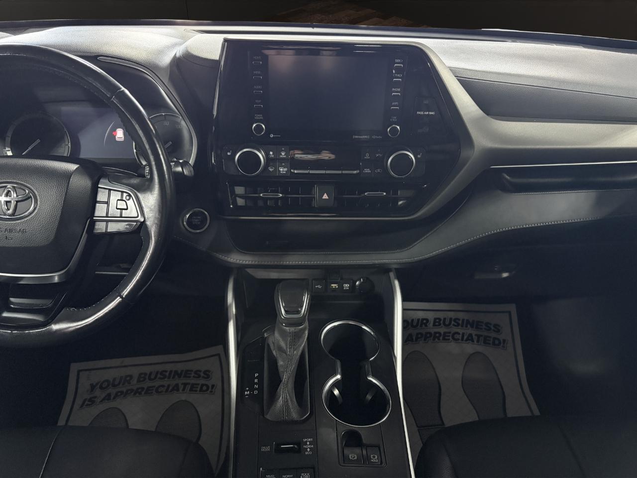 Toyota Highlander XLE AWD (Natl) 2020
