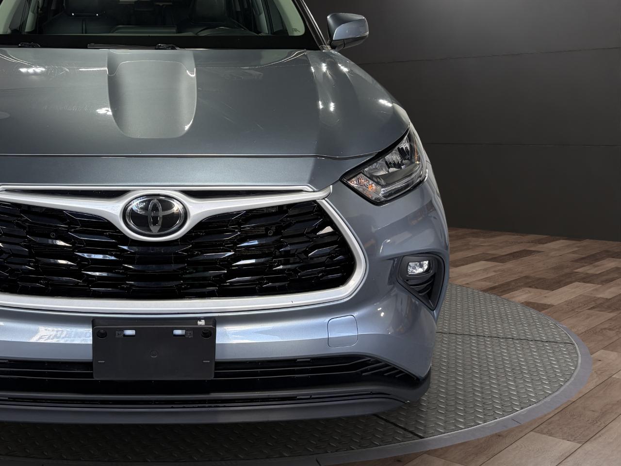 Toyota Highlander XLE AWD (Natl) 2020