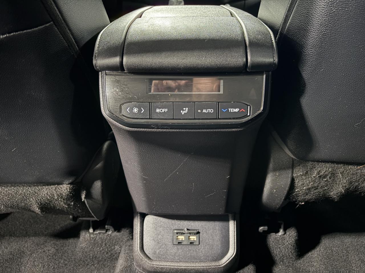 Toyota Highlander XLE AWD (Natl) 2020