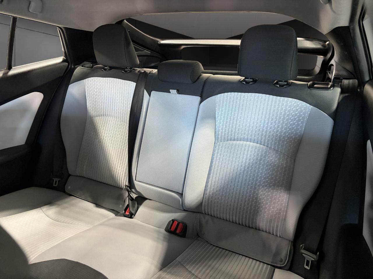 Toyota Prius 5dr HB Two (Natl) 2016