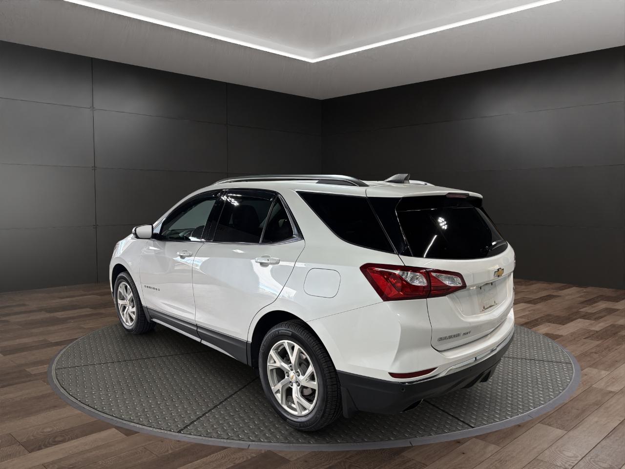 Chevrolet Equinox AWD 4dr LT w/2LT 2019