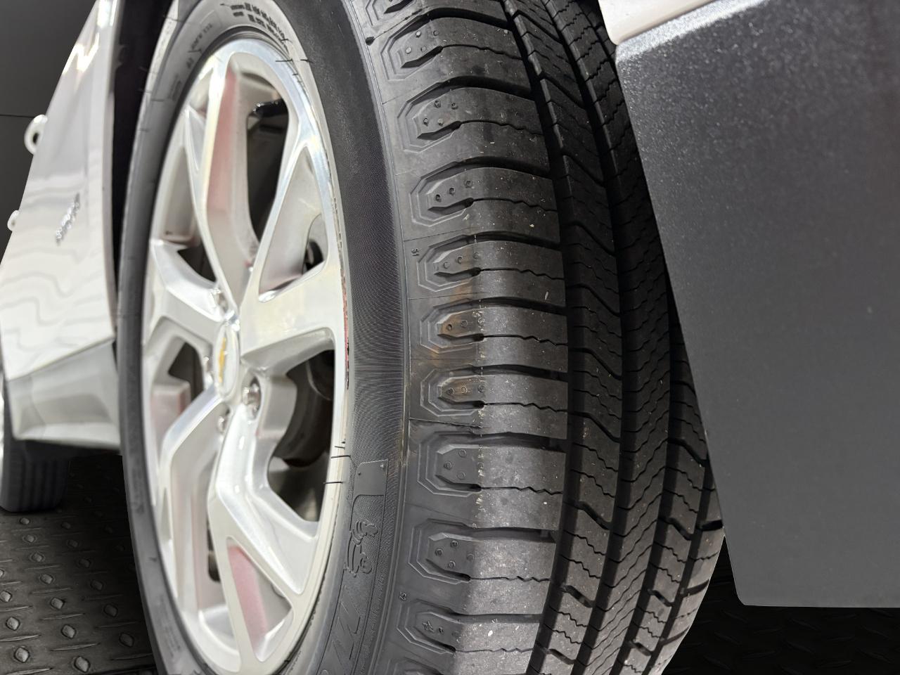 Chevrolet Equinox AWD 4dr LT w/2LT 2019
