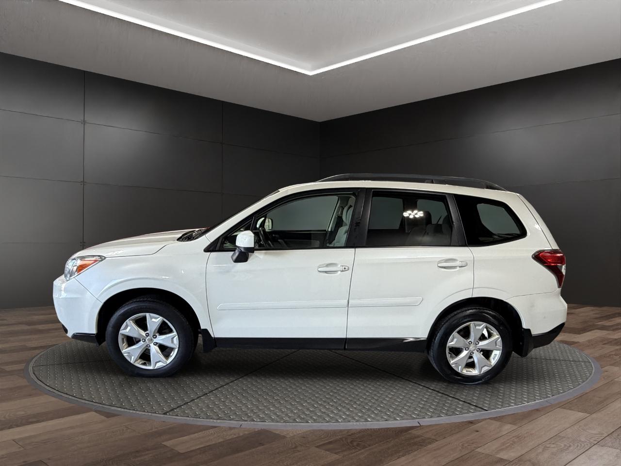 Subaru Forester 4dr CVT 2.5i Premium PZEV 2016