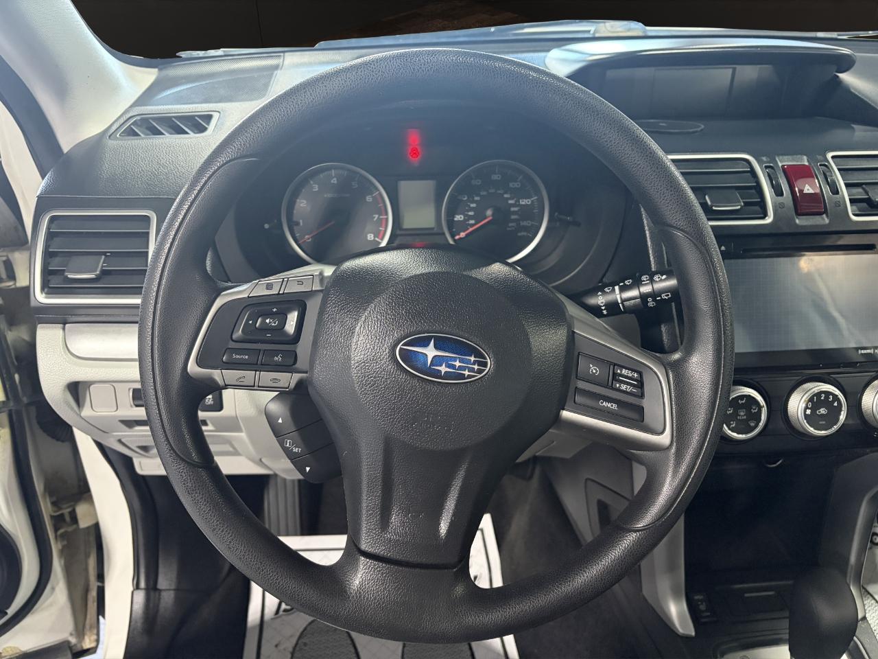 Subaru Forester 4dr CVT 2.5i Premium PZEV 2016