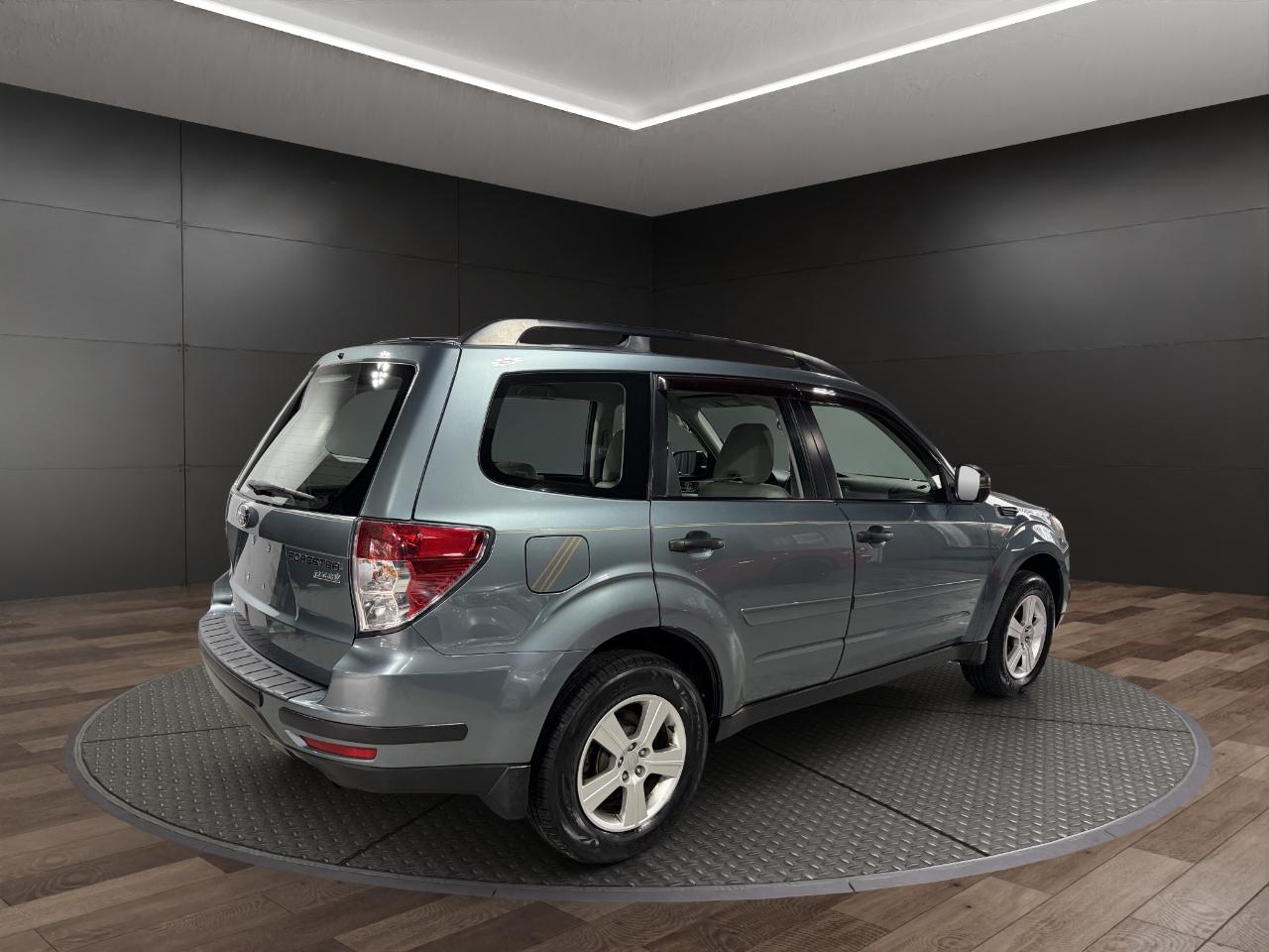 Subaru Forester 4dr Auto 2.5X 2012