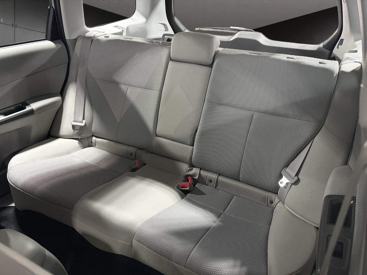 Subaru Forester 4dr Auto 2.5X 2012
