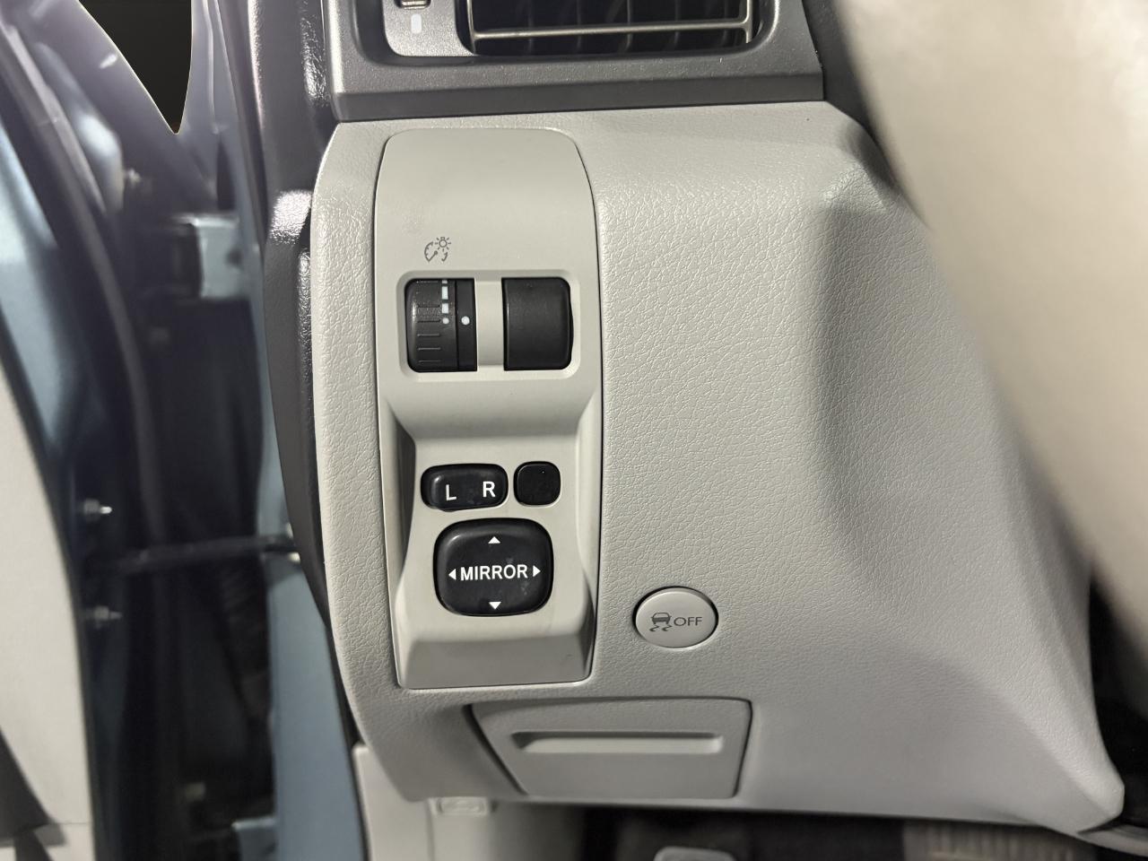 Subaru Forester 4dr Auto 2.5X 2012