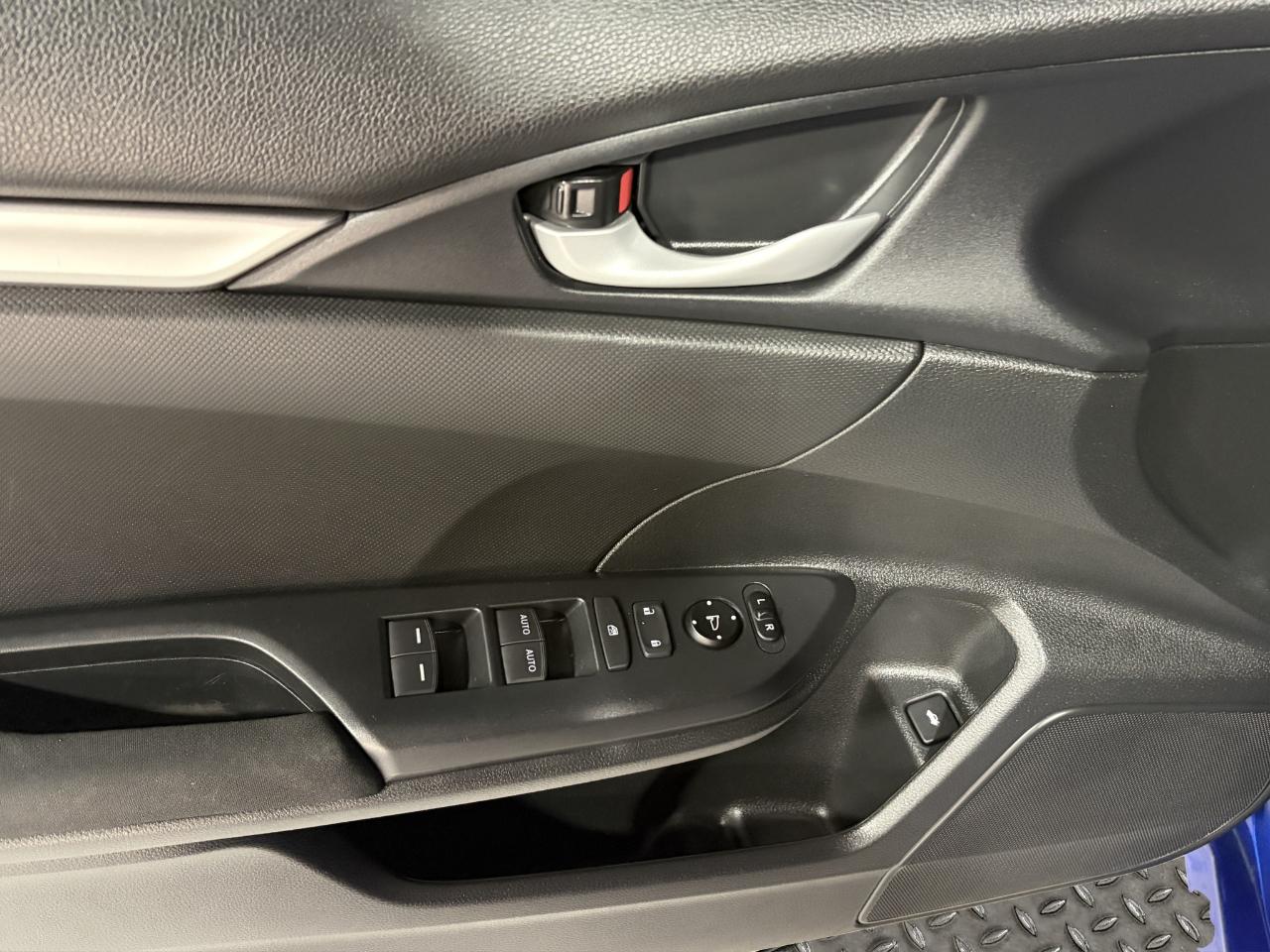 Honda Civic Sedan LX CVT 2019