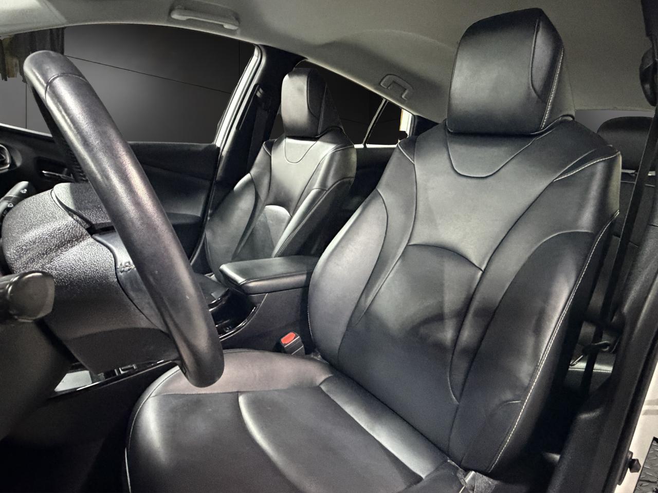 Toyota Prius Prime Limited (Natl) 2020