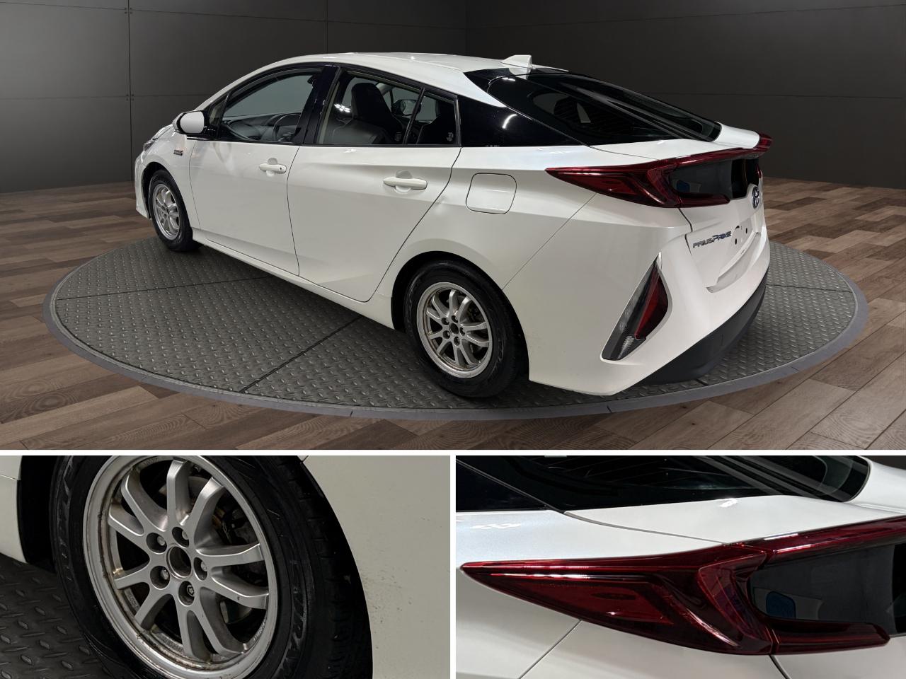 Toyota Prius Prime Limited (Natl) 2020
