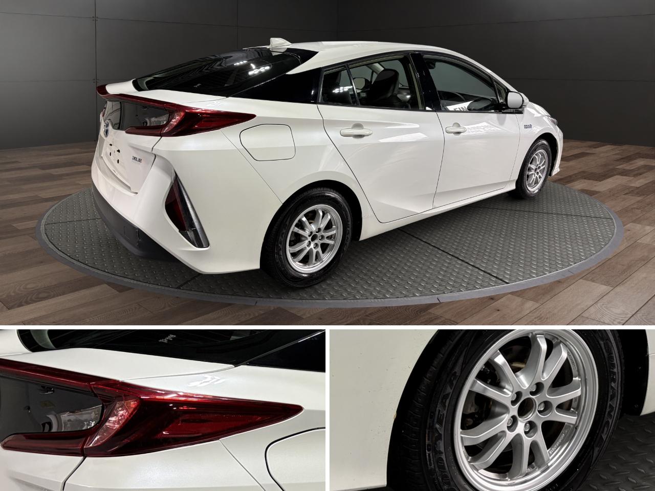 Toyota Prius Prime Limited (Natl) 2020
