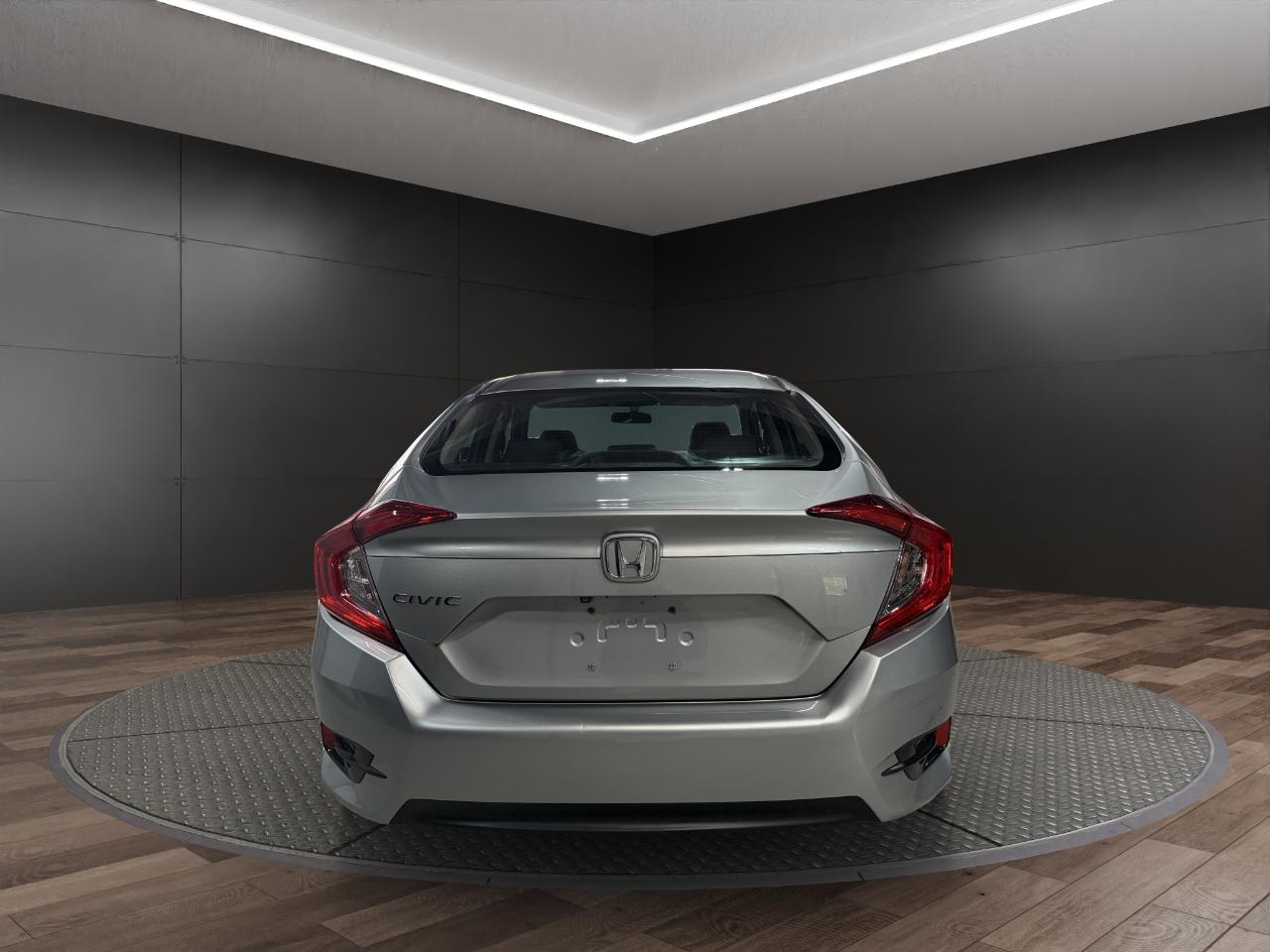 Honda Civic Sedan 4dr CVT LX 2016