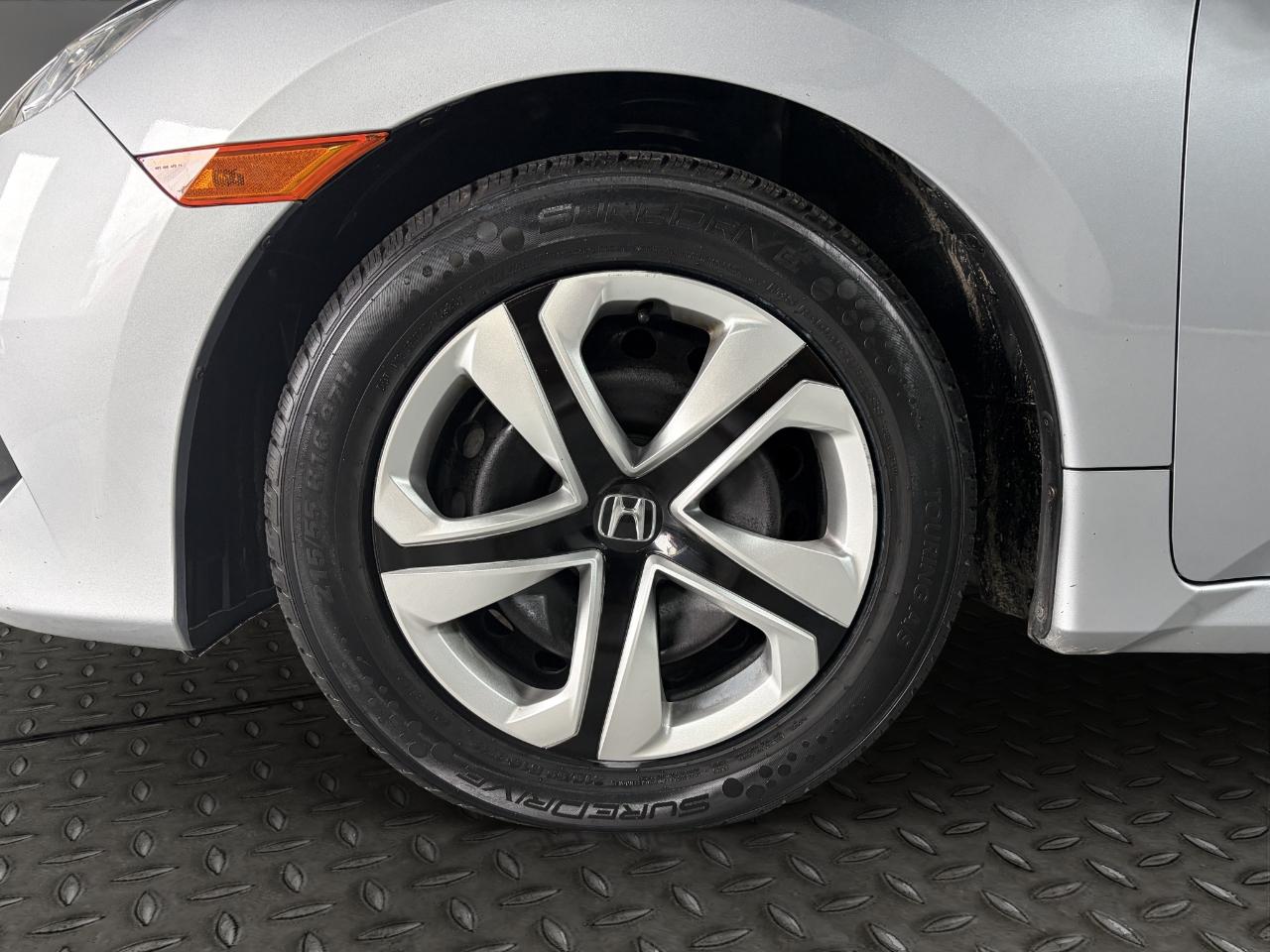 Honda Civic Sedan 4dr CVT LX 2016