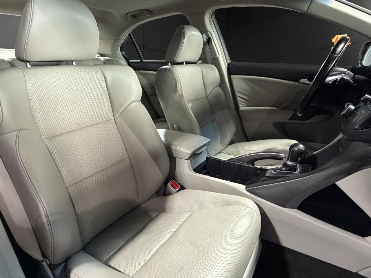 Acura TSX 4dr Sdn I4 Auto 2011