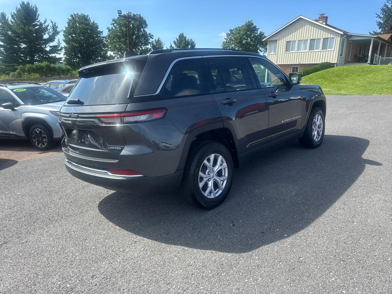Jeep Grand Cherokee Limited 4x4 2022