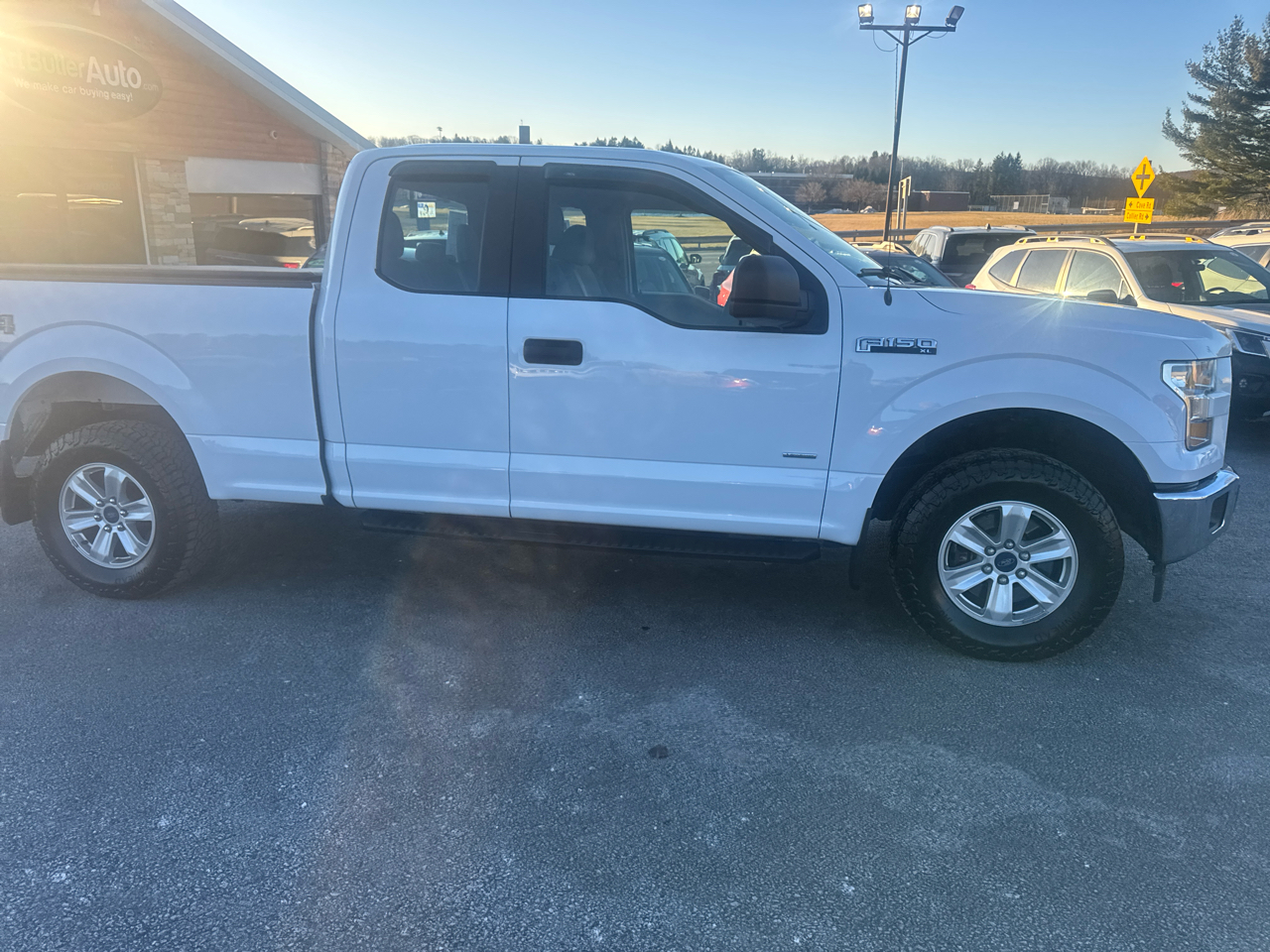 Ford F-150 XL 4WD SuperCab 6.5' Box 2017