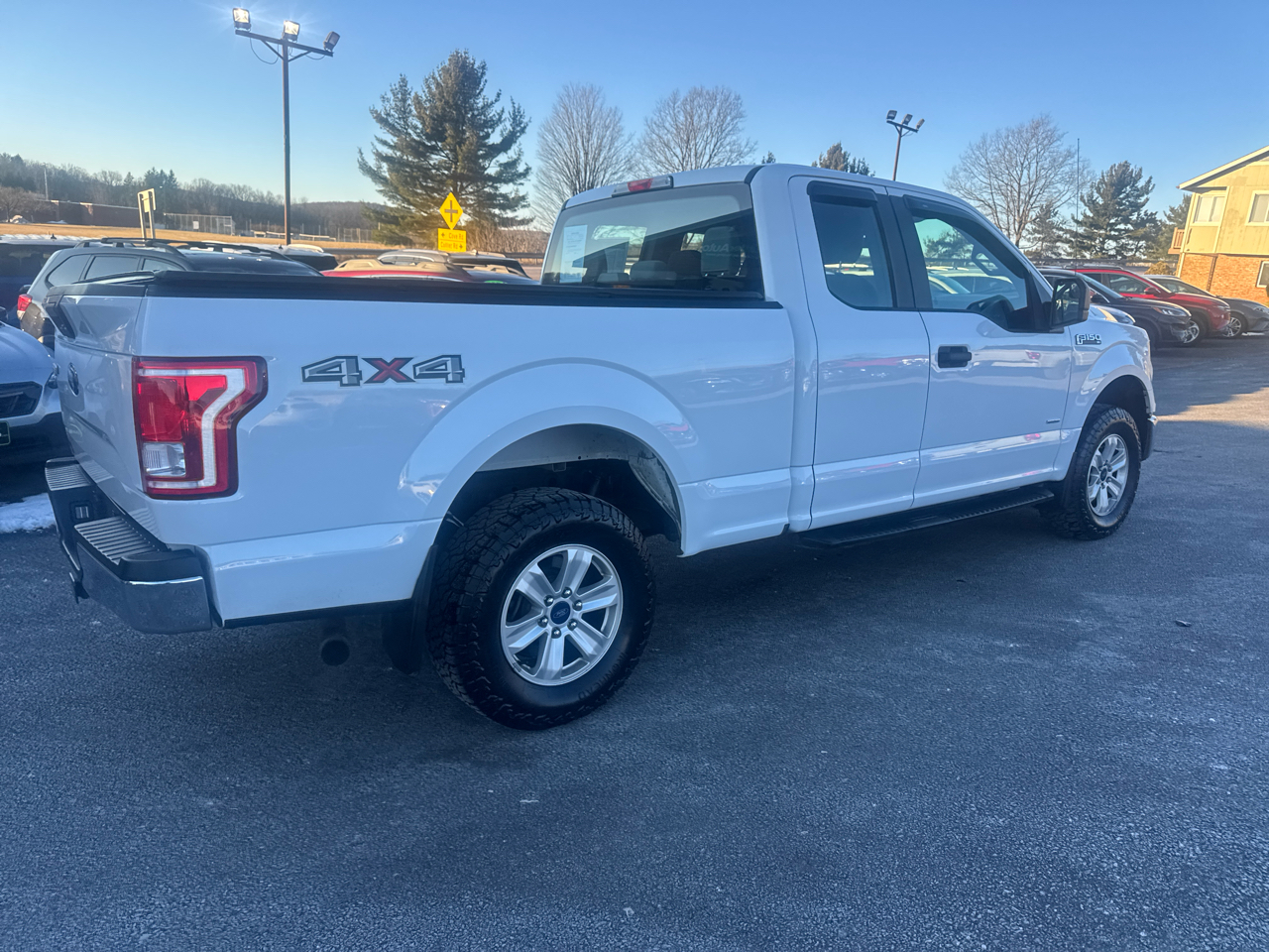 Ford F-150 XL 4WD SuperCab 6.5' Box 2017